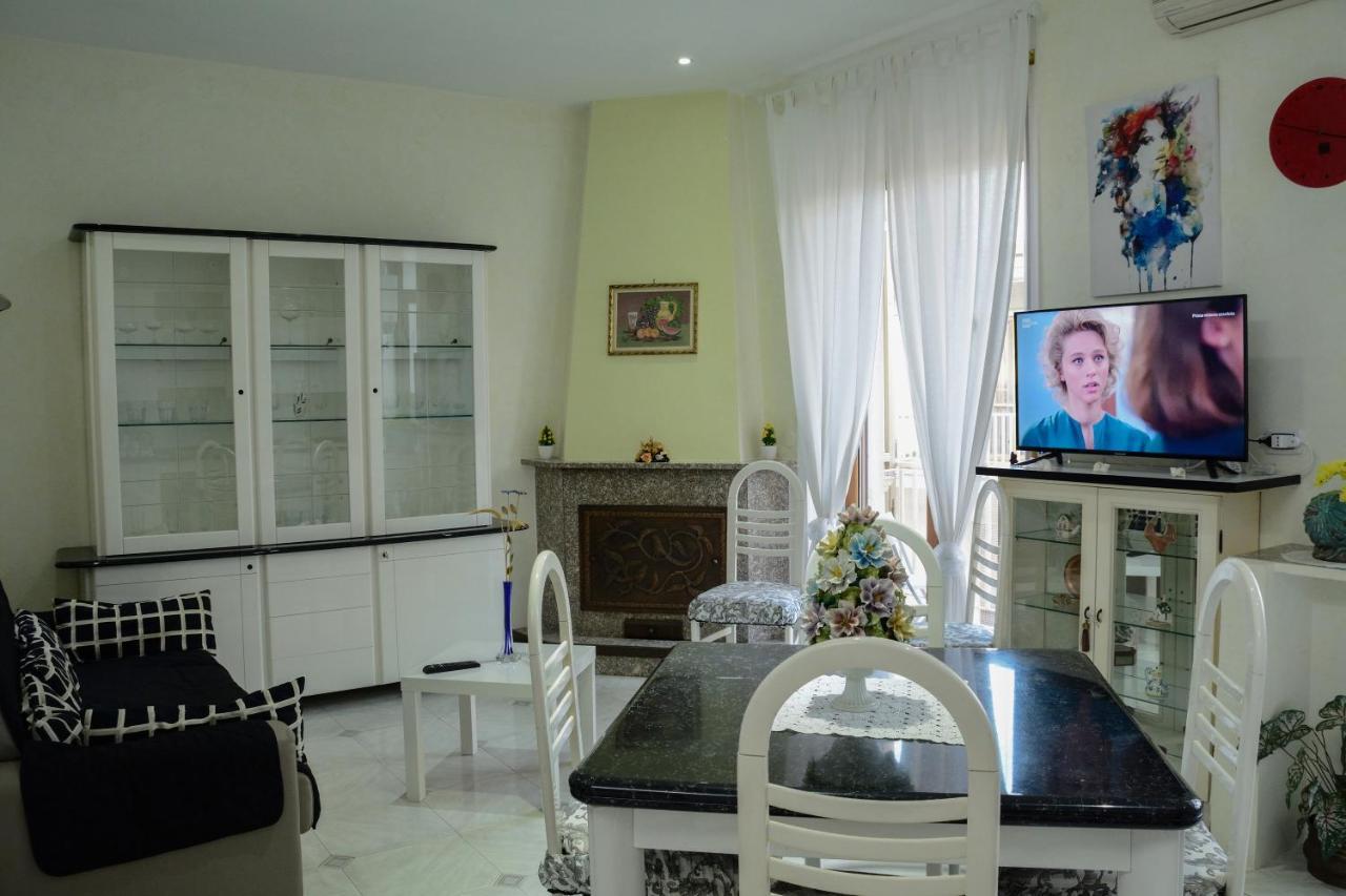 Residenza Margherita - Centralissima Salerno Esterno foto