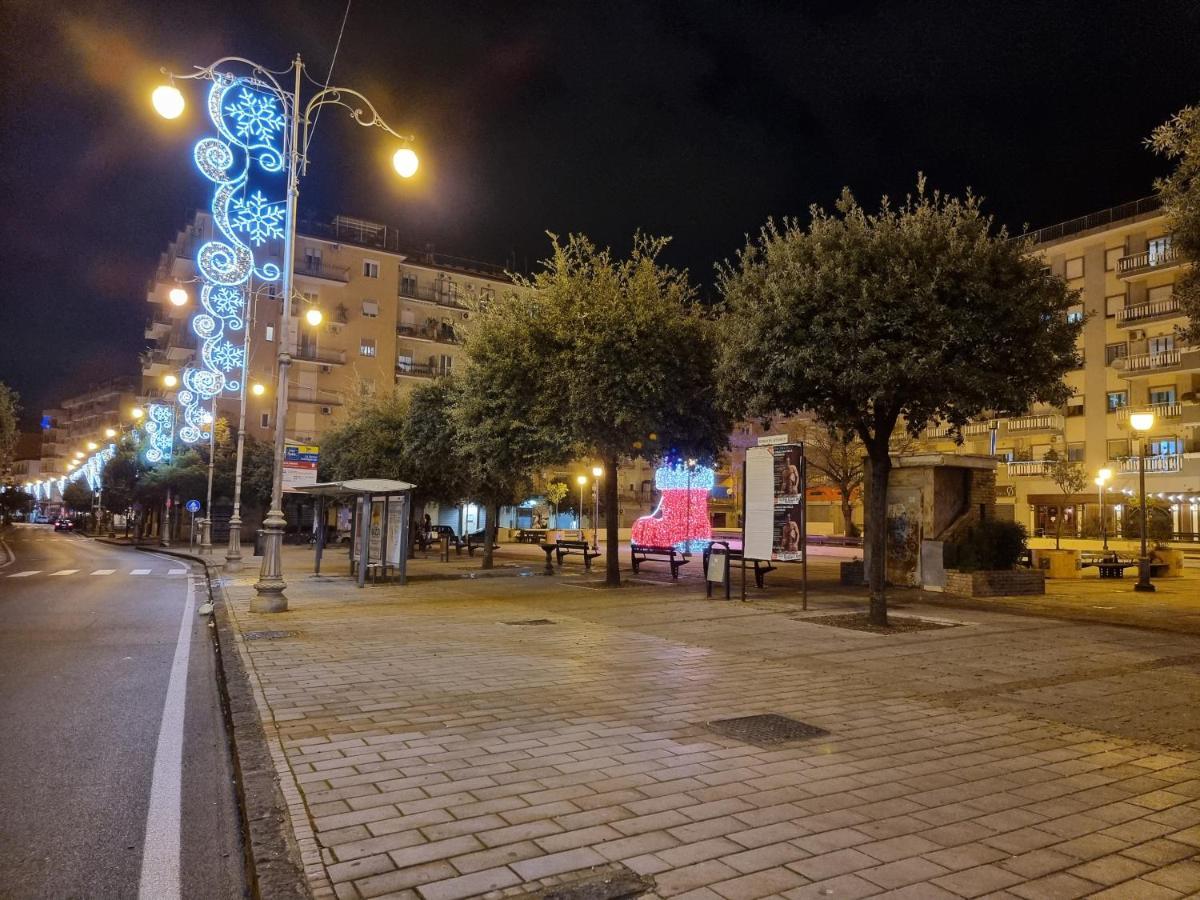Residenza Margherita - Centralissima Salerno Esterno foto