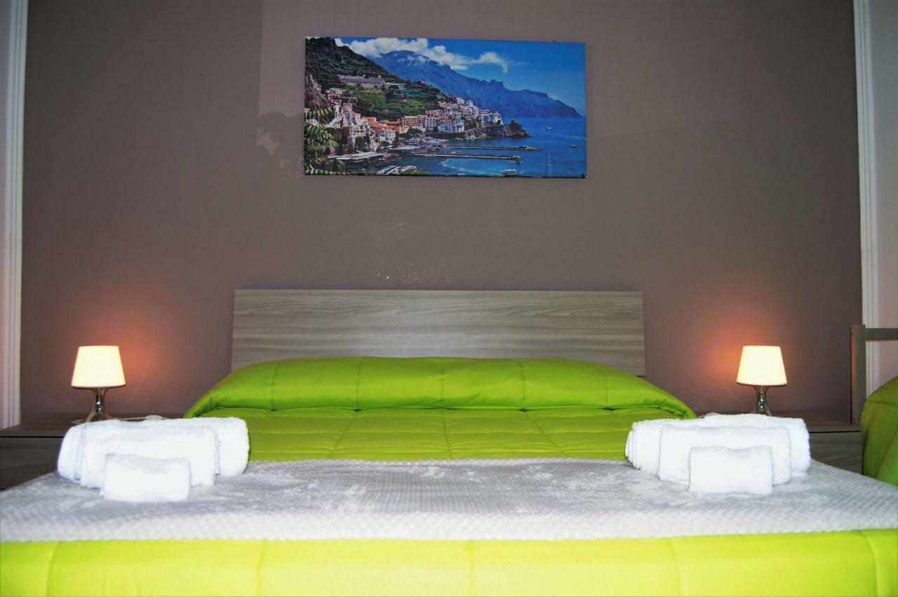 Residenza Margherita - Centralissima Salerno Esterno foto